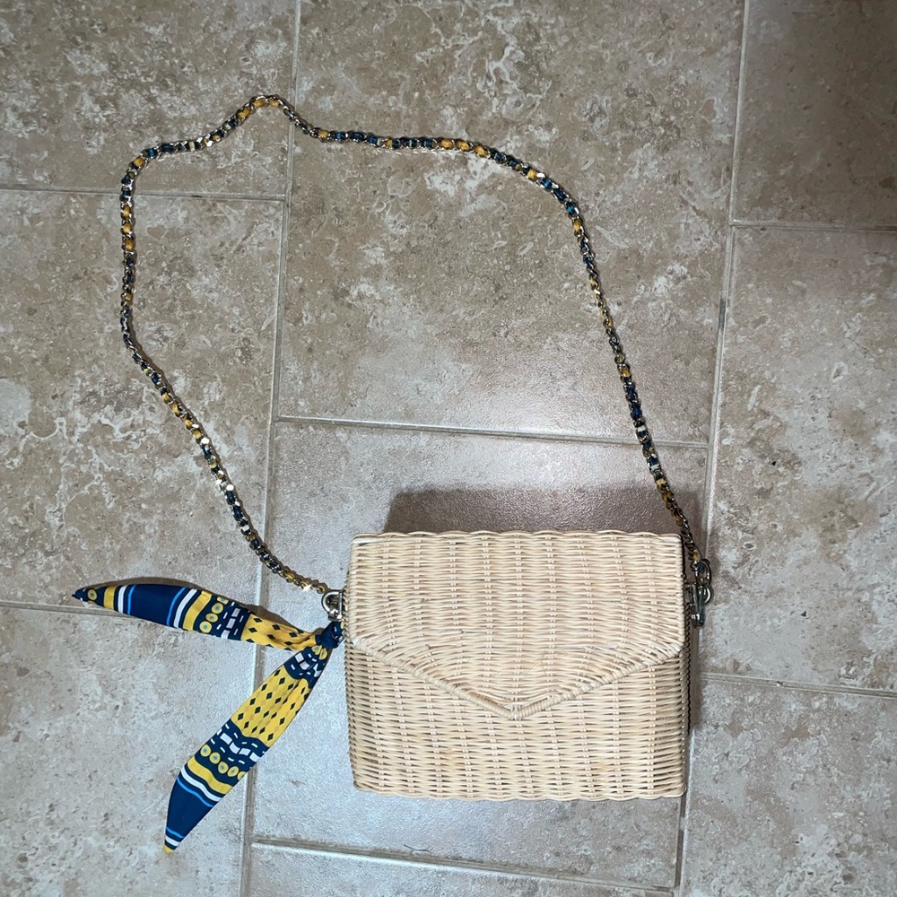 Zara Cream and Blue Textured Crossbody Bag with Chain